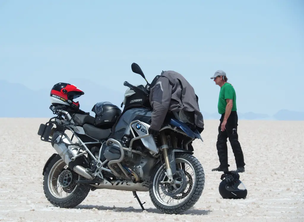 touring-uyuni-bolivia