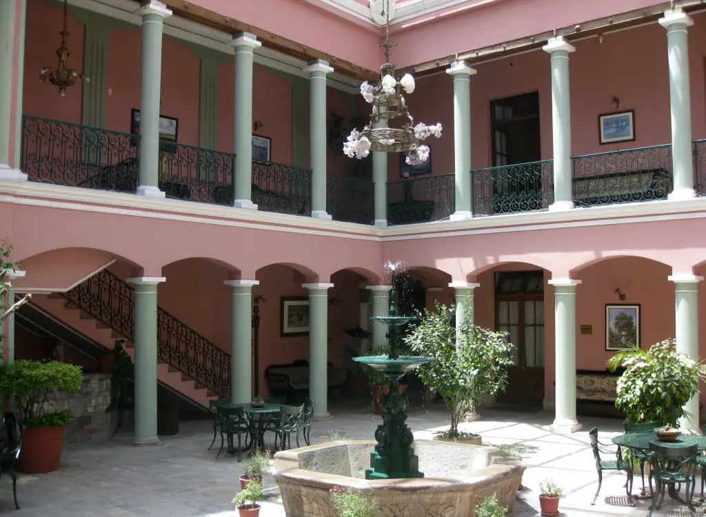 touring-sucre-bolivia