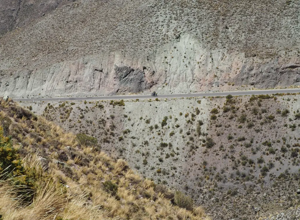 motorcycling-andes-mountains