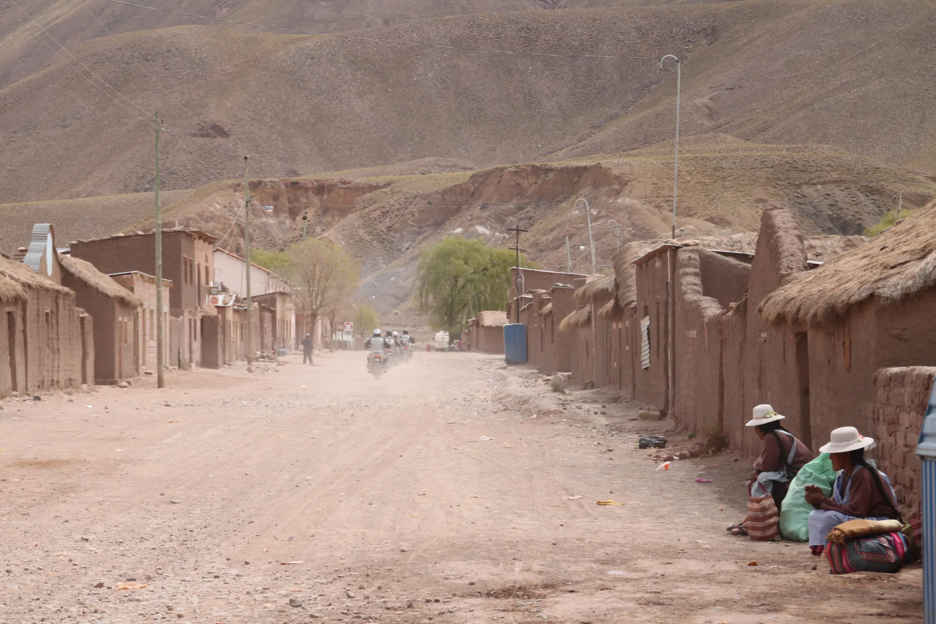 Camino de Uyuni a Potosi