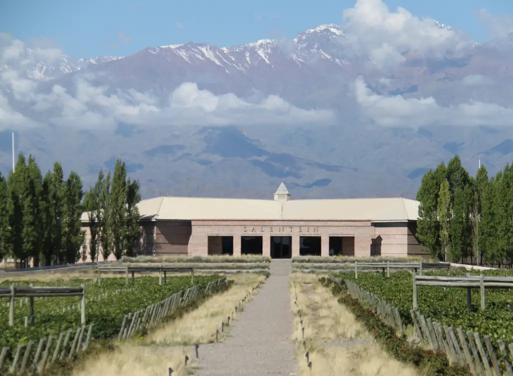 salentien-winery-argentina-motorcycle-adventure