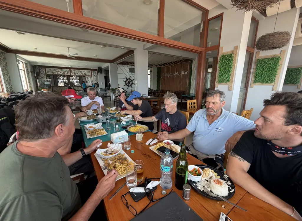 Lunch chala peru seafood