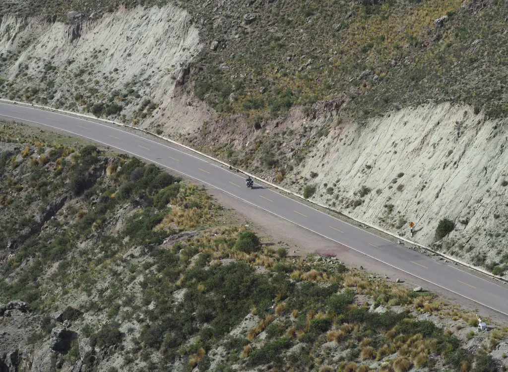 Canyon de colca motorcycle adventure peru