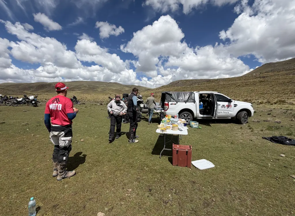 motorcycle-adventure-puno-peru