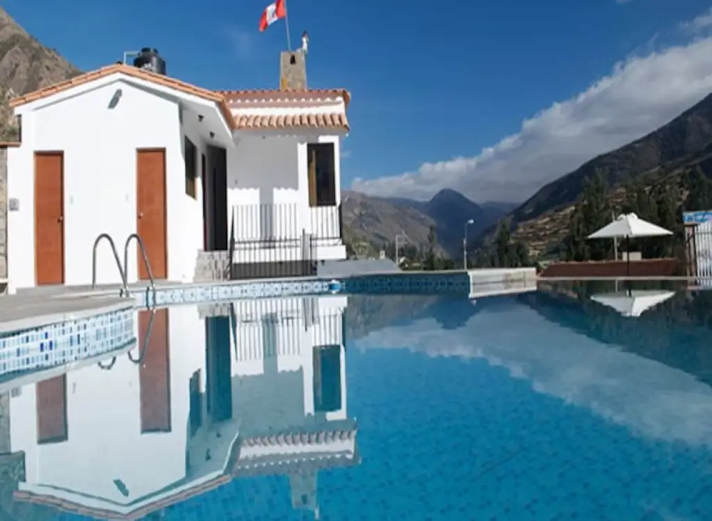 hotel-peru-chalhuanca-motoamigos