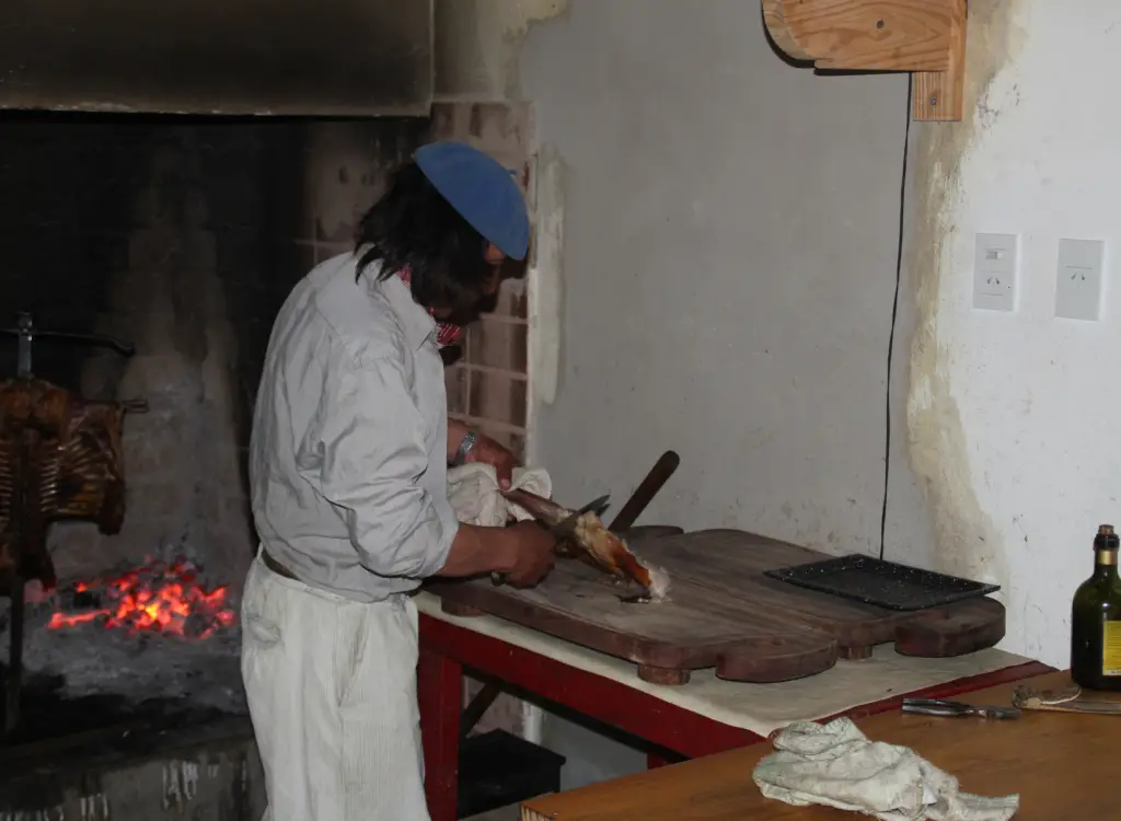 gaucho-asado-patagonia-argentina