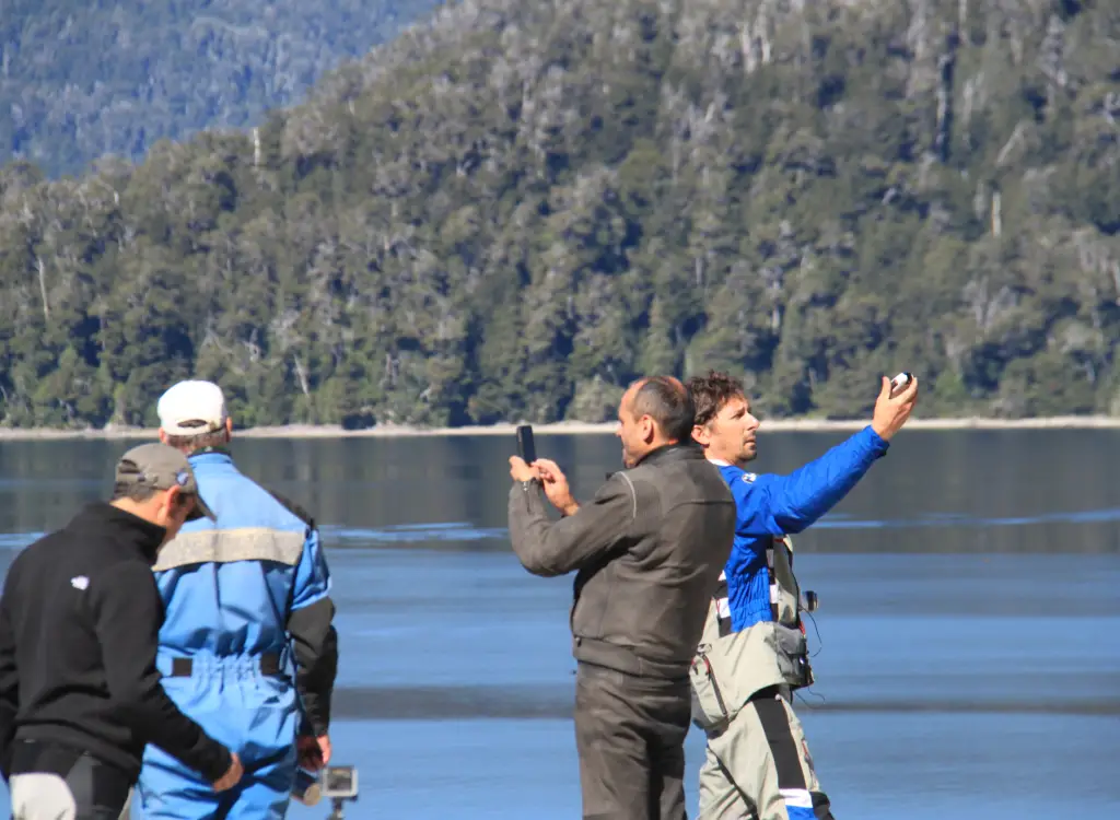 lake-motorcycle-patagonia-selfies