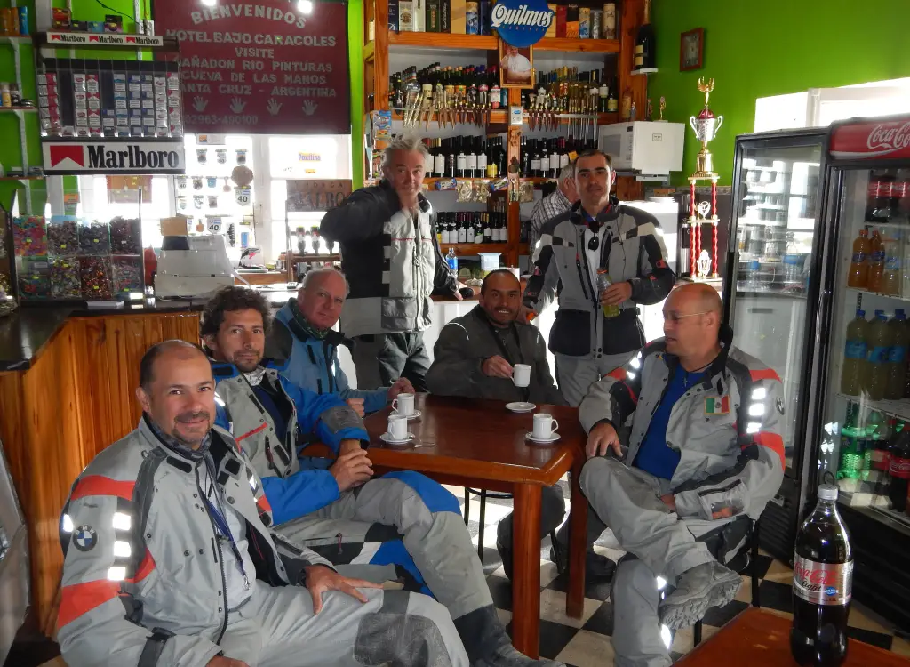 bajo-caracoles-patagonia-argentina-motoamigos