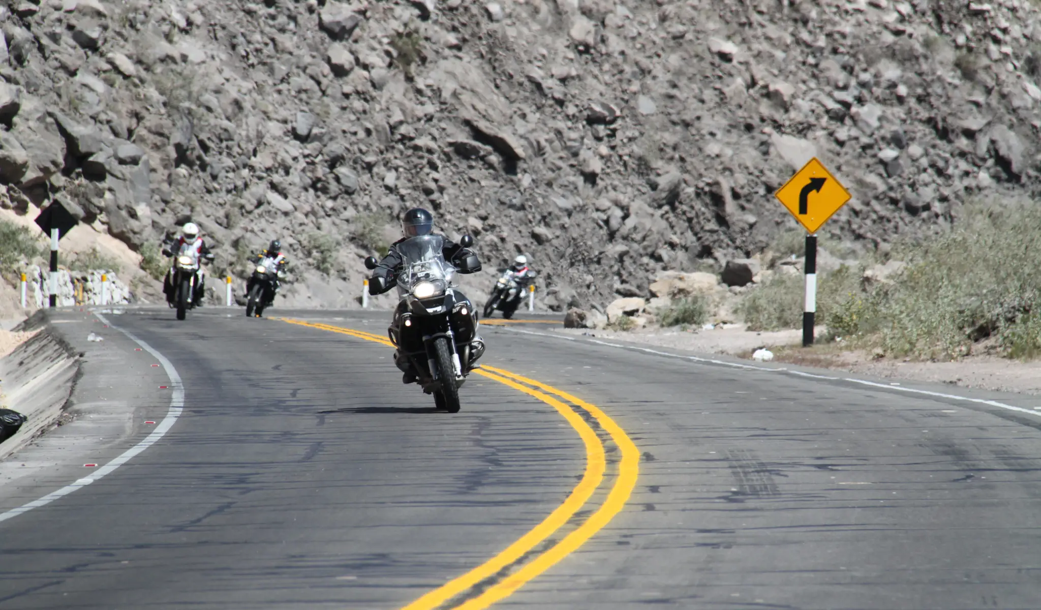 riding-argentina-chile-bolivia-peru