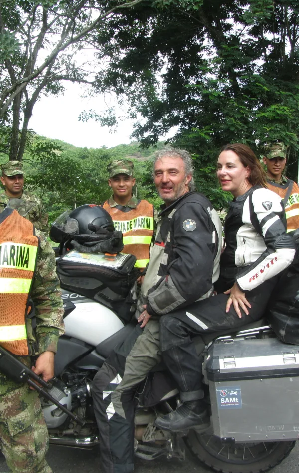 john-wells-gabriela-zampini-colombia